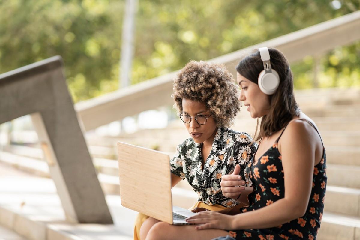 The Rise of Learning Management Systems: Advantages and Challenges