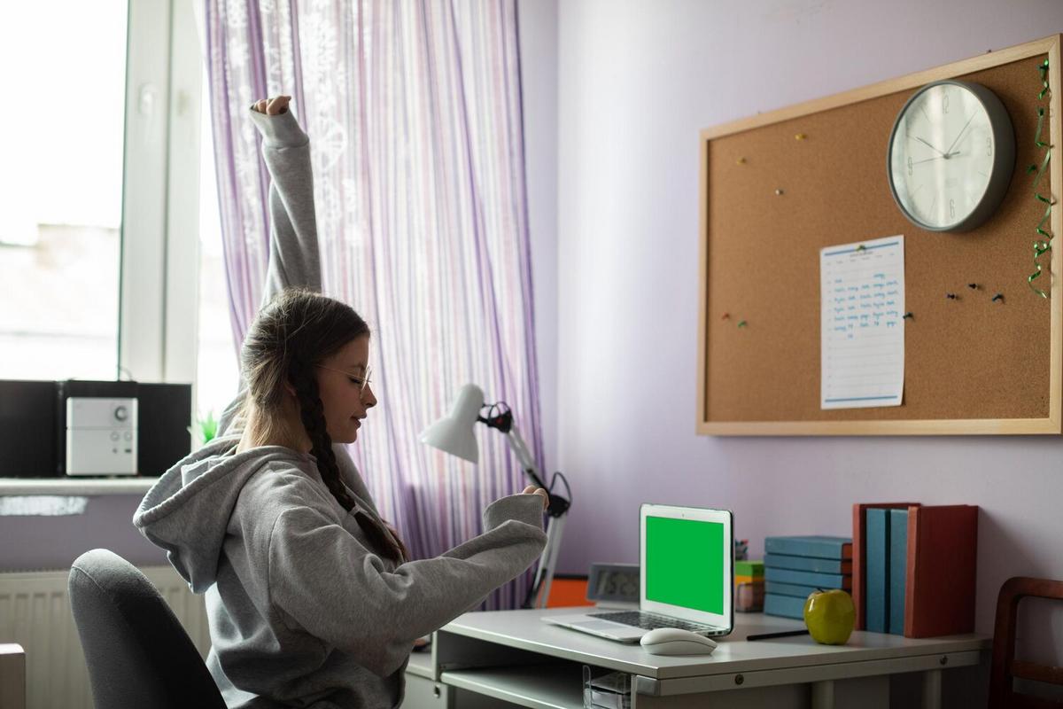 How to Stay Motivated in a Self-Paced Online Course